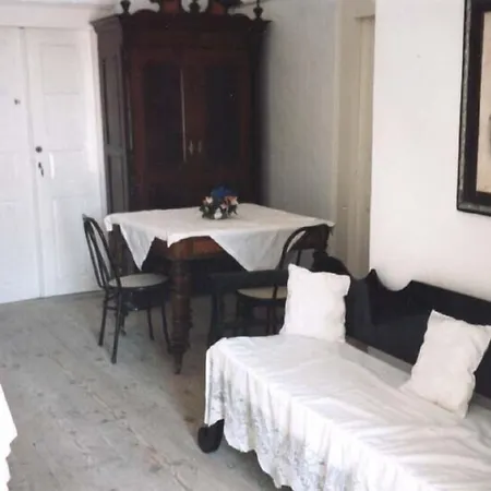 Marcos Aparthotel 3*