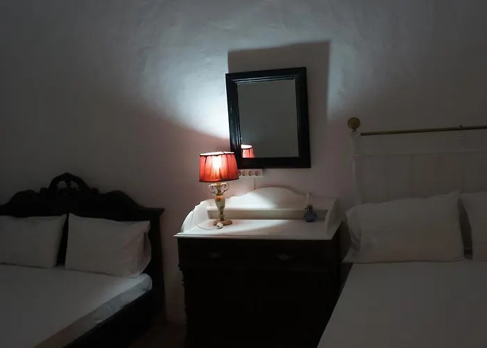 Aparthotel Marcos Oia (Santorini)